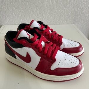 Air Jordan 1 Low